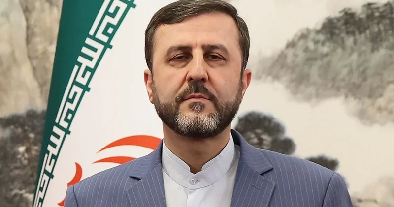 Замглавы МИД Ирана Казем Гарибабади прибывает в Баку