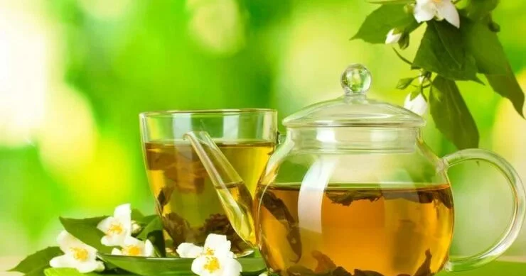 Yüksək təzyiqi olanlar üçün 5 məsləhətli ÇAY