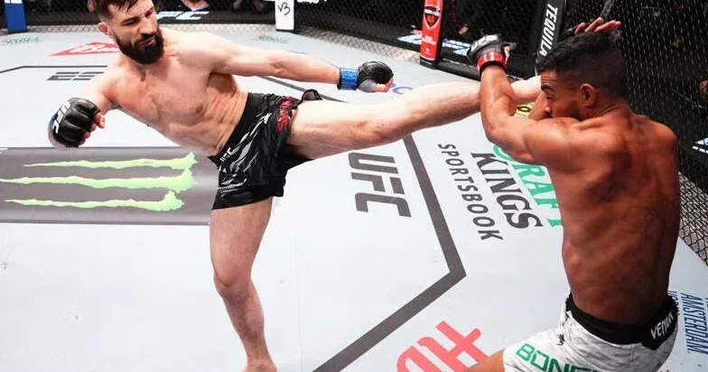 Nazim Sadıxova uduzan braziliyalı döyüşçü UFC dən ayrıldı