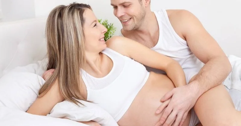 Hamilə qadın cinsi əlaqə zamanı orqazm ola bilərmi? RİSKLİDİRMİ?