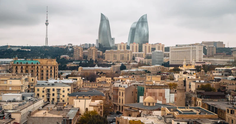 Cənub Şərqi Asiyaya açılan pəncərə