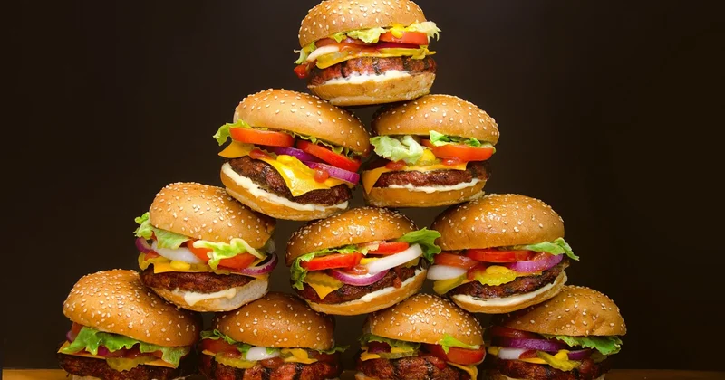 McDONALDS DAN 1 NƏFƏR ÖLDÜ, 49 NƏFƏR XƏSTƏLƏNDİ