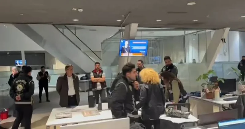 Türkiyədə Halk TV nin binasında əməliyyat: Polis axtarış aparır
