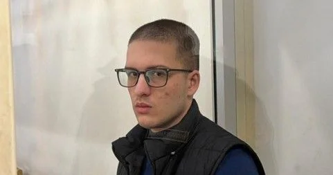 Anasını müdafiə edərkən atasını qətlə yetirən Ayxana hökm oxundu