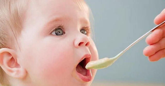 2 yaşına qədər uşaqlara bu 2 MƏHSULU verməyin! Pediatrlardan qadağa