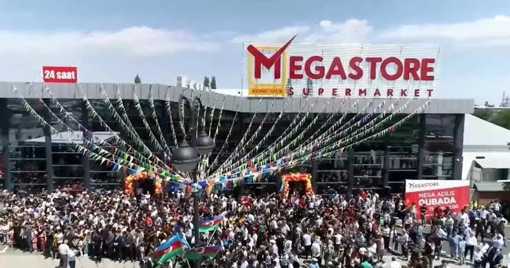 Megastore da qiymət narazılığı: 6 manatlıq şampun 9 manata vurulub?
