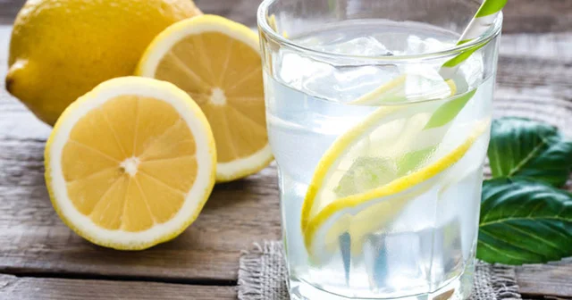 Hər səhər limon suyu içmək üçün 5 səbəb