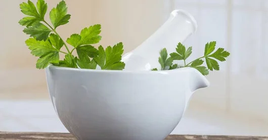 Üzdəki ləkələri aparan CƏFƏRİ MASKASI