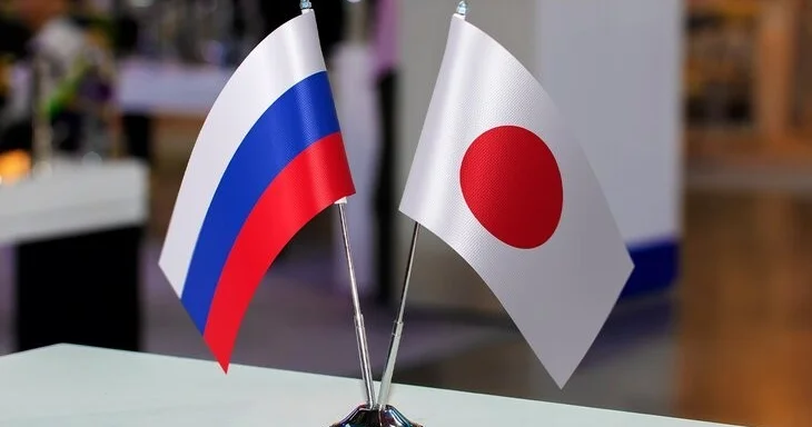 Япония вызовет посла России