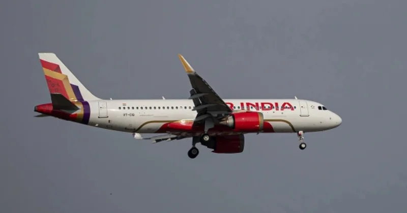 Экстренная посадка самолета Air India