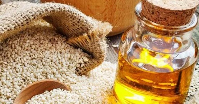 İbn Sinanın da istifadə etdiyi KÜNCÜT YAĞININ FAYDALARI