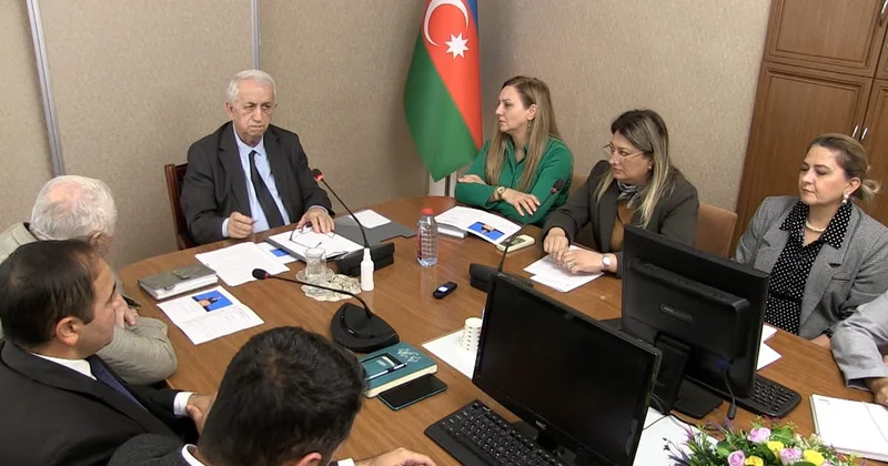AMEA nın Gəncə Bölməsində YAP ın VIII Qurultayının nəticələri müzakirə olunub