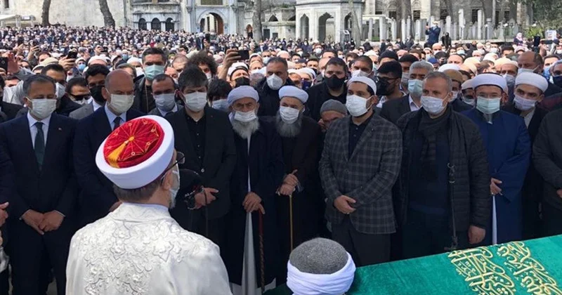 FETÖ nü darmadağın etdilər, nurçuluğu qorudular: Türkiyə iqtidarının ikili standartı