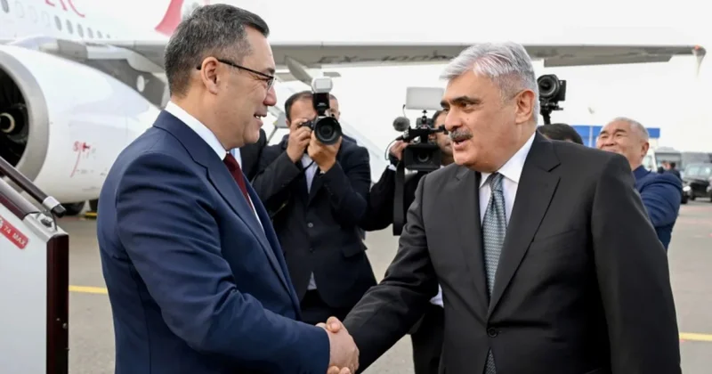 Sadır Japarov Azərbaycanda