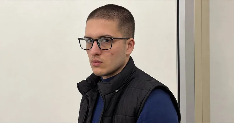 В Азербайджане 19 летнего парня, убившего отца, приговорили к 1,5 года тюрьмы