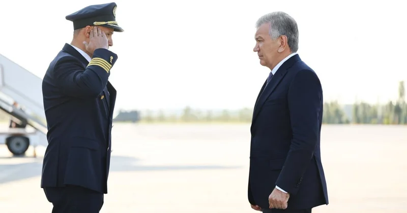 Şavkat Mirziyoyev Bakıya yola düşüb