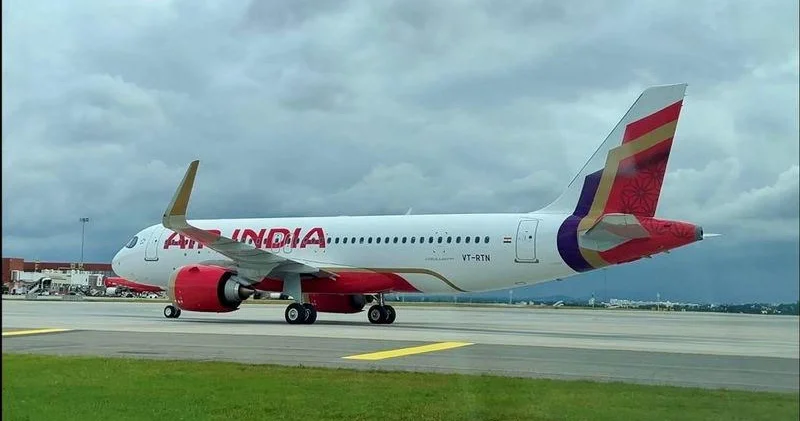 Air India təyyarəsi ələ keçirilmə siqnalından sonra təcili eniş edib