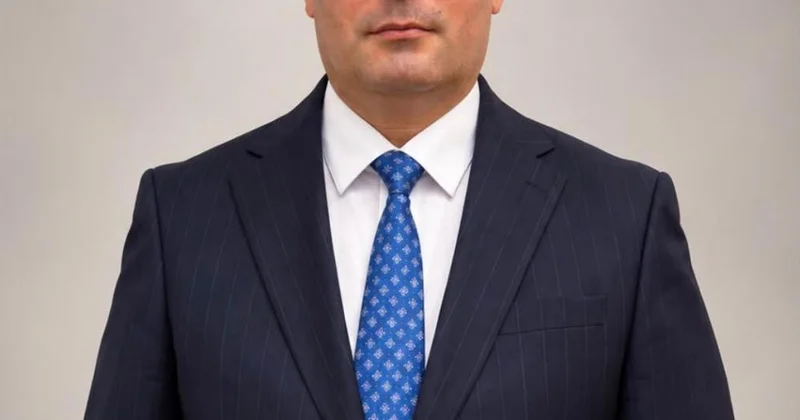 Ümumtəhsil məktəblərində işgüzar geyim mədəniyyəti: vahid yanaşma və peşəkar təhsil mühiti