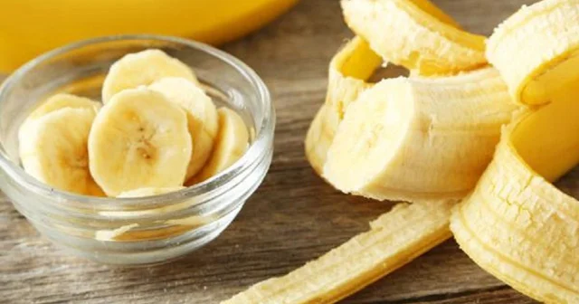 Uşaqlara səhərlər banan verməyin