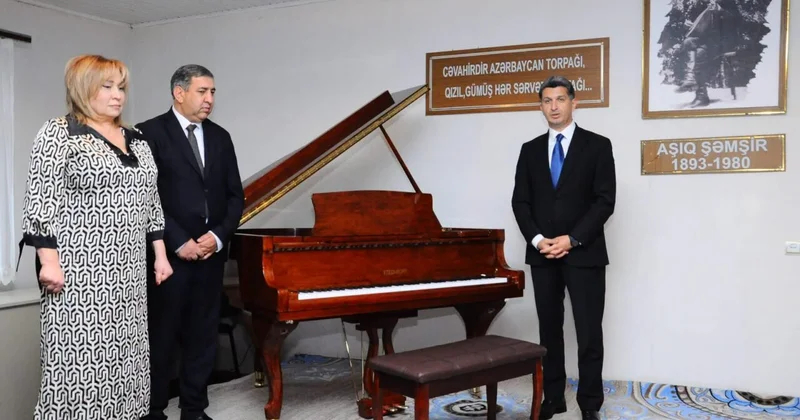 Göygöl musiqi məktəbinə yeni royal hədiyyə edildi FOTOLAR