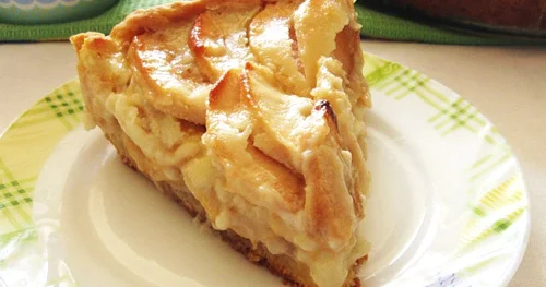 Çox zərif alma piroqu