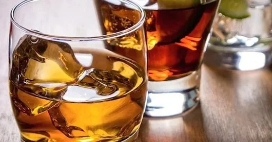 Diqqət! Spirtli içkilər 7 xərçəng növünə səbəb olur