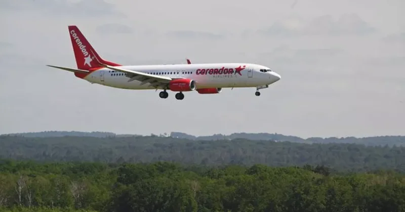 Пилот самолета Corendon Airlines перепутал коды и сообщил о захвате лайнера