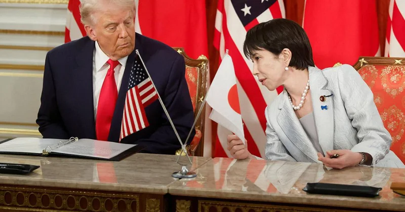 Трамп объявил о многомиллиардных сделках с Тайванем и Японией
