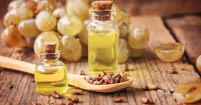 Yaranı sağaldır, şəkəri azaldır Üzüm toxumunun MİN BİR XEYRİ