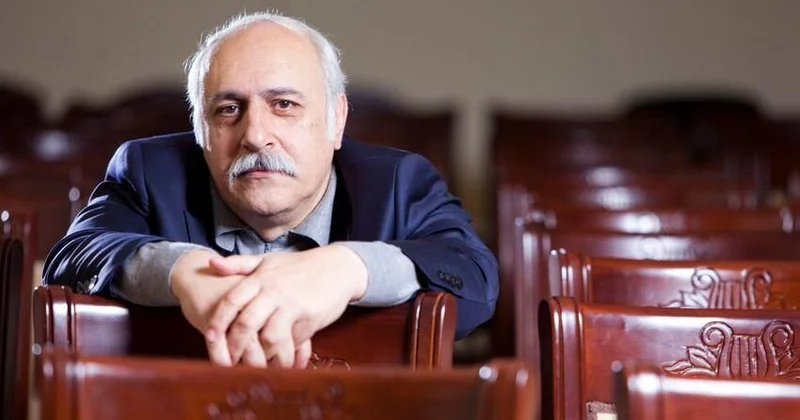 Vahid məktəbli geyiminin tərəfdarıyam Eldar Mansurov