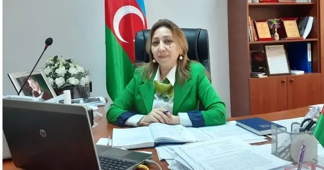 Dövlət məktəbində qayda qoyulursa, onu müzakirəsiz icra etməliyik Almaz Həsrət