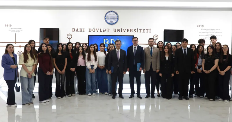 BDU da “Diplomatiya saatı”: XİN in xüsusi tapşırıqlar üzrə səfiri ilə görüş