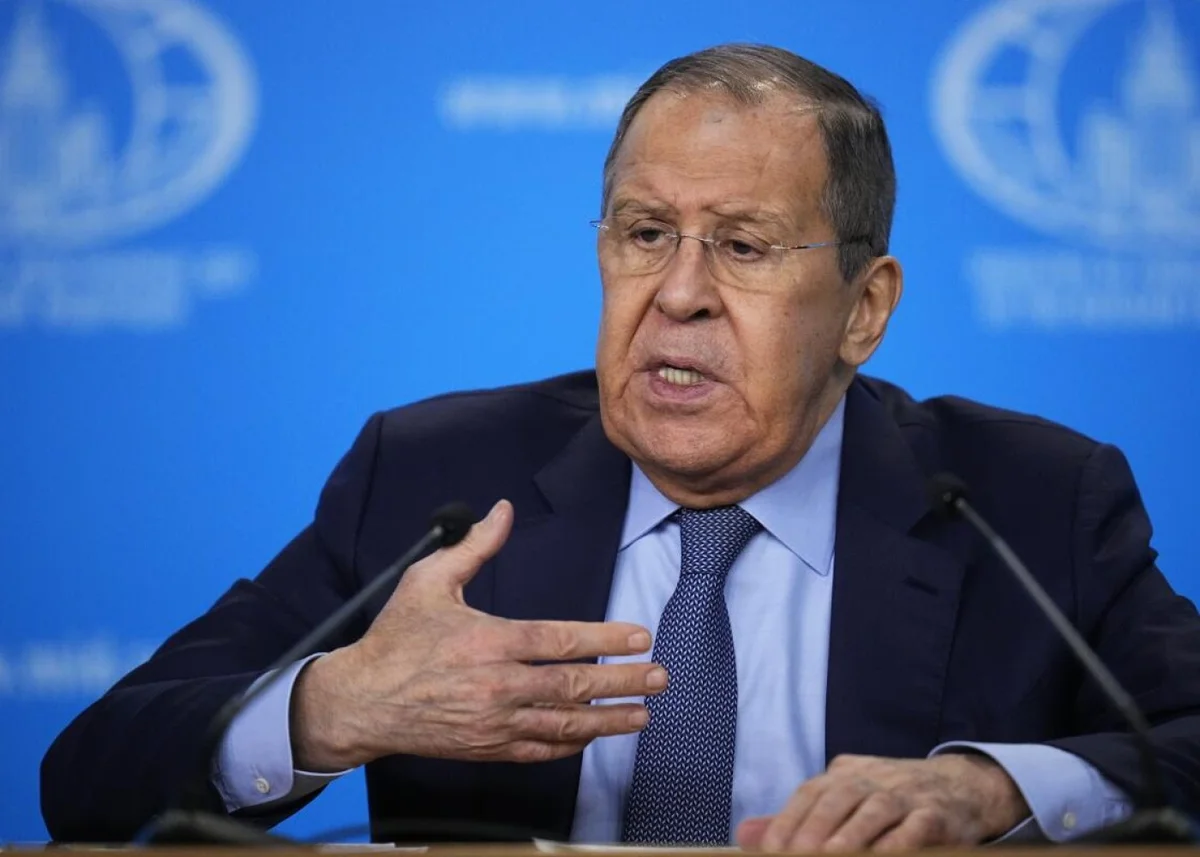 Lavrov: “Top Amerika tərəfdədir” KONKRET