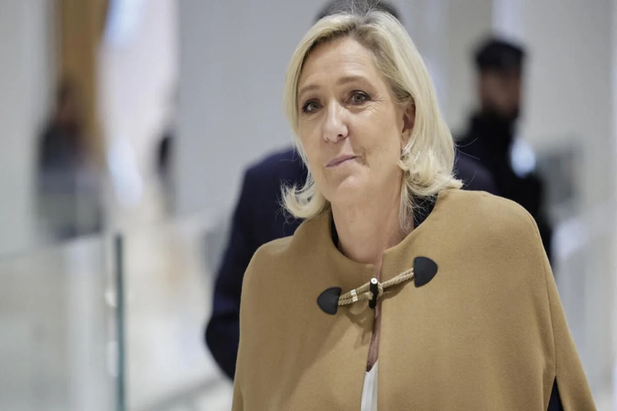 Fransalı siyasətçi Marin Le Pen azadlıqdan məhrum edilə bilər AzPolitika onlayn siyasiictimai qəzet