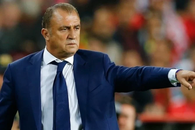 Fatih Terim də Bakıya gəlir Xəbər saytı Son xəbərlər və Hadisələr