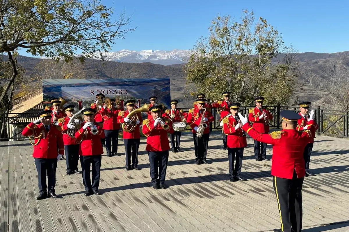 Azad edilən ərazilərdə Zəfər Günü ilə bağlı konsertlər təşkil olunub FOTO