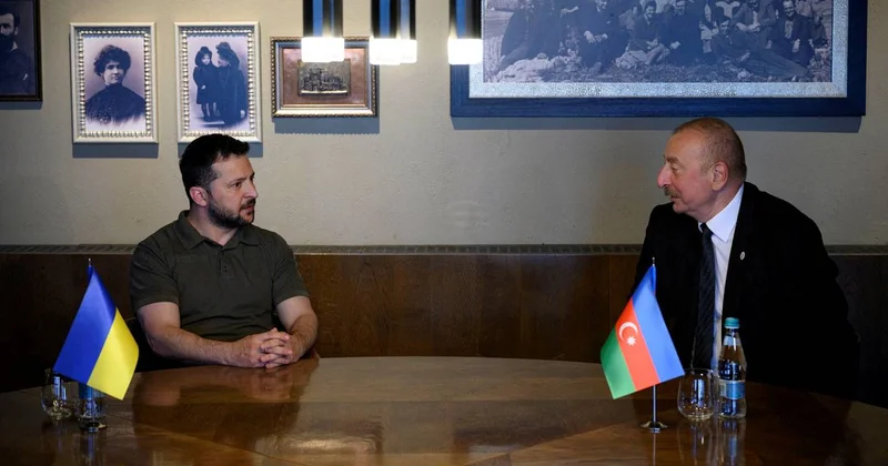 Зеленский на связи с Алиевым