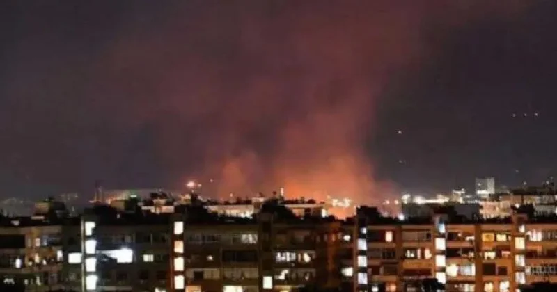 Взрыв, ракетный удар, перестрелка: в центре Дамаска ранены двое