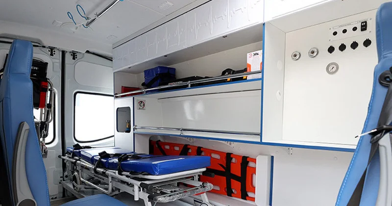 В Стамбуле двое детей из Германии умерли, отравившись уличной едой