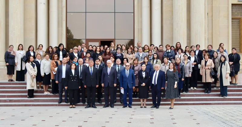 Pedaqoji Universitetin rəhbərliyi Samux rayonunun təhsil ictimaiyyəti ilə görüşüb