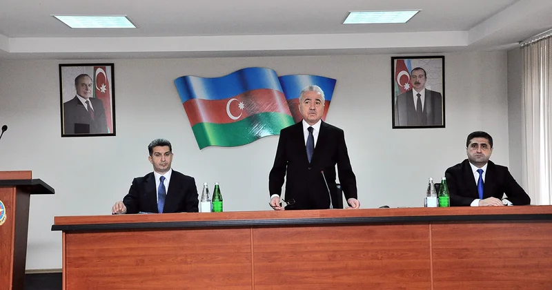 Vüqar Novruzov da kollektivə təqdim olundu