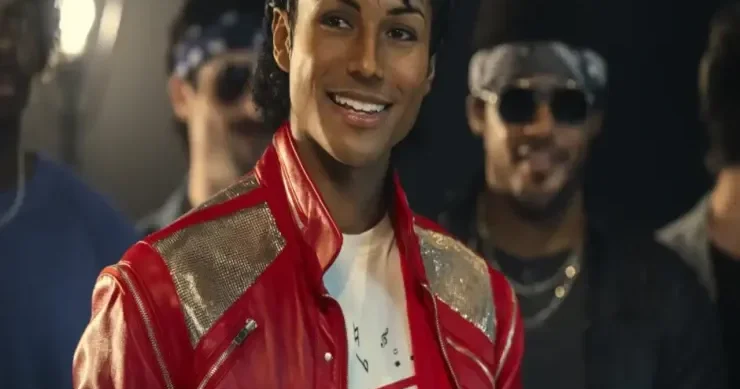 Maykl Ceksonla bağlı film hazırdır VİDEO