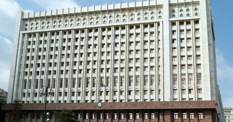 Əliyev və Zelenski hansı mövzuları müzakirə edib? Rəsmi