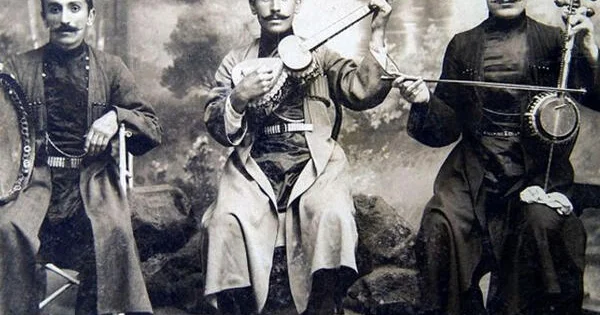 İrəvanda xan, Şəkidə Sultan niyə qalmadı... Təhrif olunmuş MAHNI