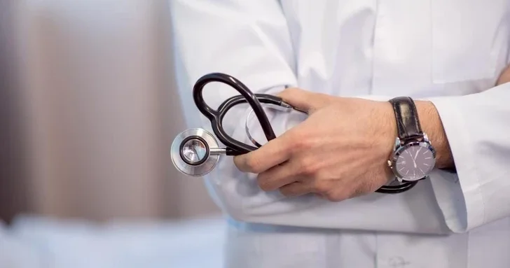 В Агдаше двух врачей оштрафовали за ошибочное признание негодного призывника годным к службе