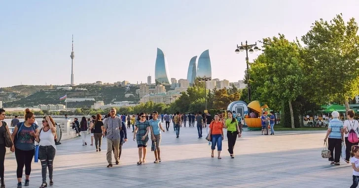 Статистика жизни: как меняется демографический портрет Азербайджана