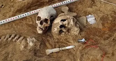 Yol çəkənlər min il əvvələ aid yaşayış məskəni tapdılar