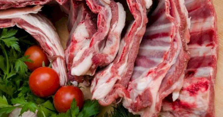 Bakıda 2 tona yaxın yararsız ət məhsulu aşkarlandı SAXLANILANLAR VAR