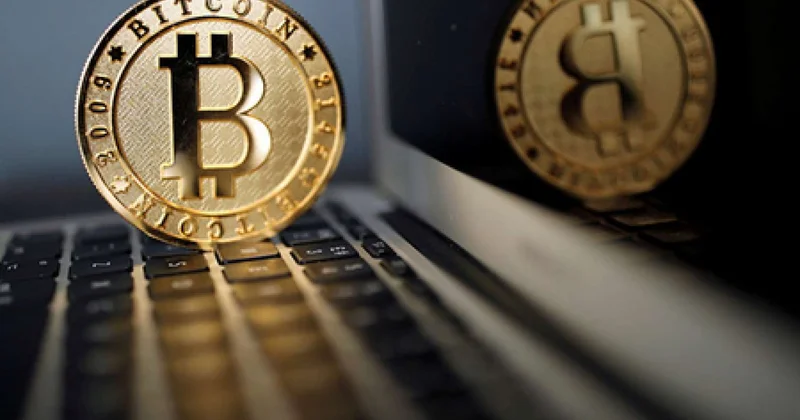 “Bitcoin” bir dövrün sonumu? Kriptovalyuta kritik həddə doğru enir