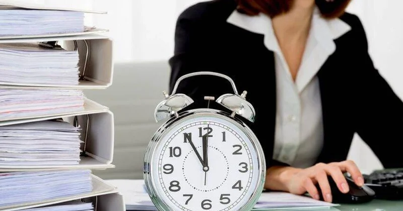 Müəllimlər “saat yığan” olmayacaq TƏHLİL